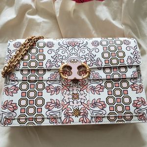 Tory Burch Gemini Link Large Shoulder Bag